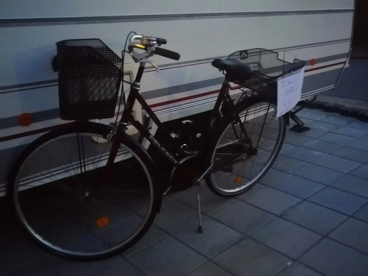Billede 1 - damecykel 28tommer med 3 gear