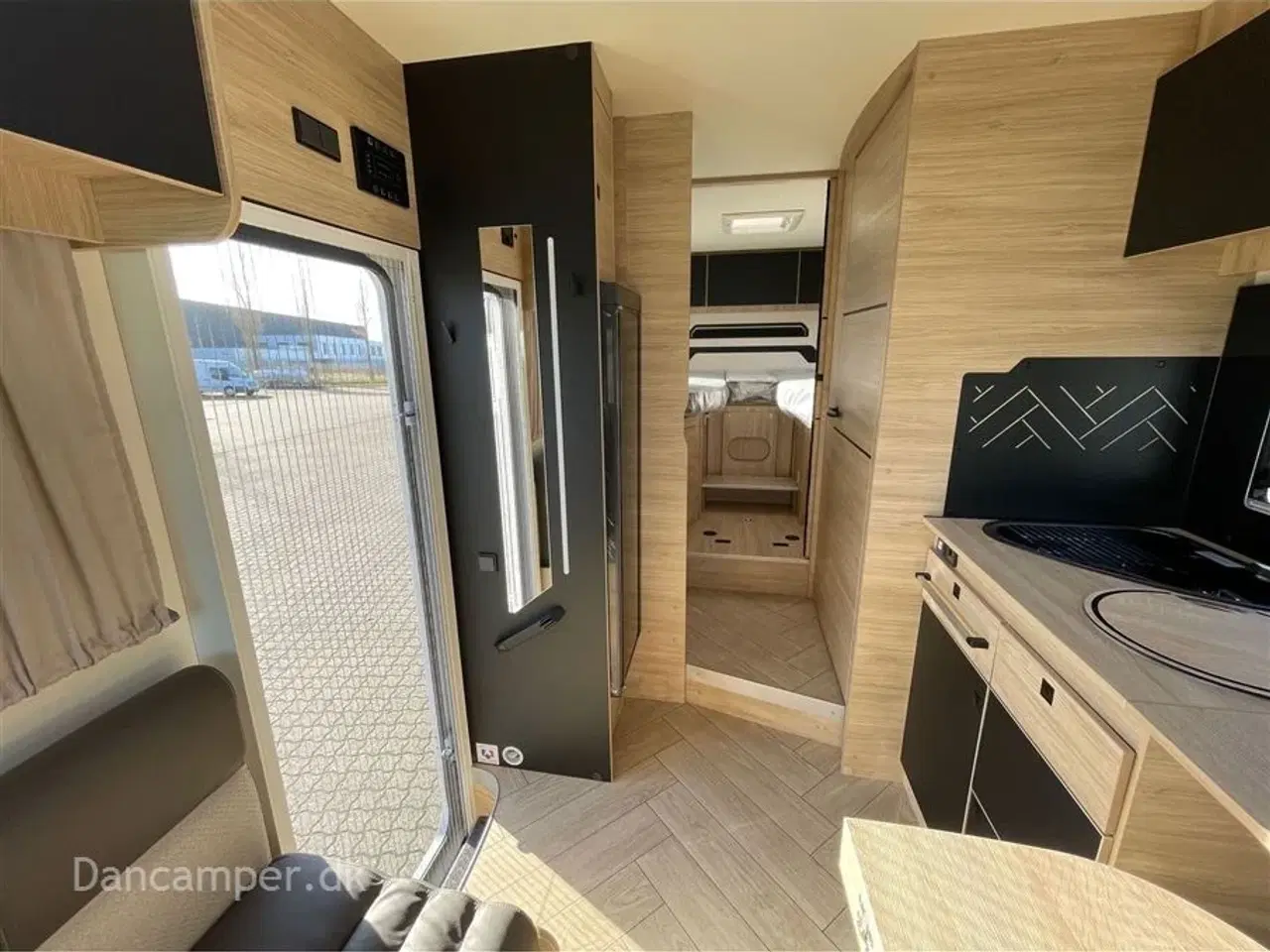 Billede 16 - 2026 - Chausson Fuldintegreret Chausson 7057 Titanium Line, 180 Hk og 8 trins automatgear, 4,4T heavy chassis