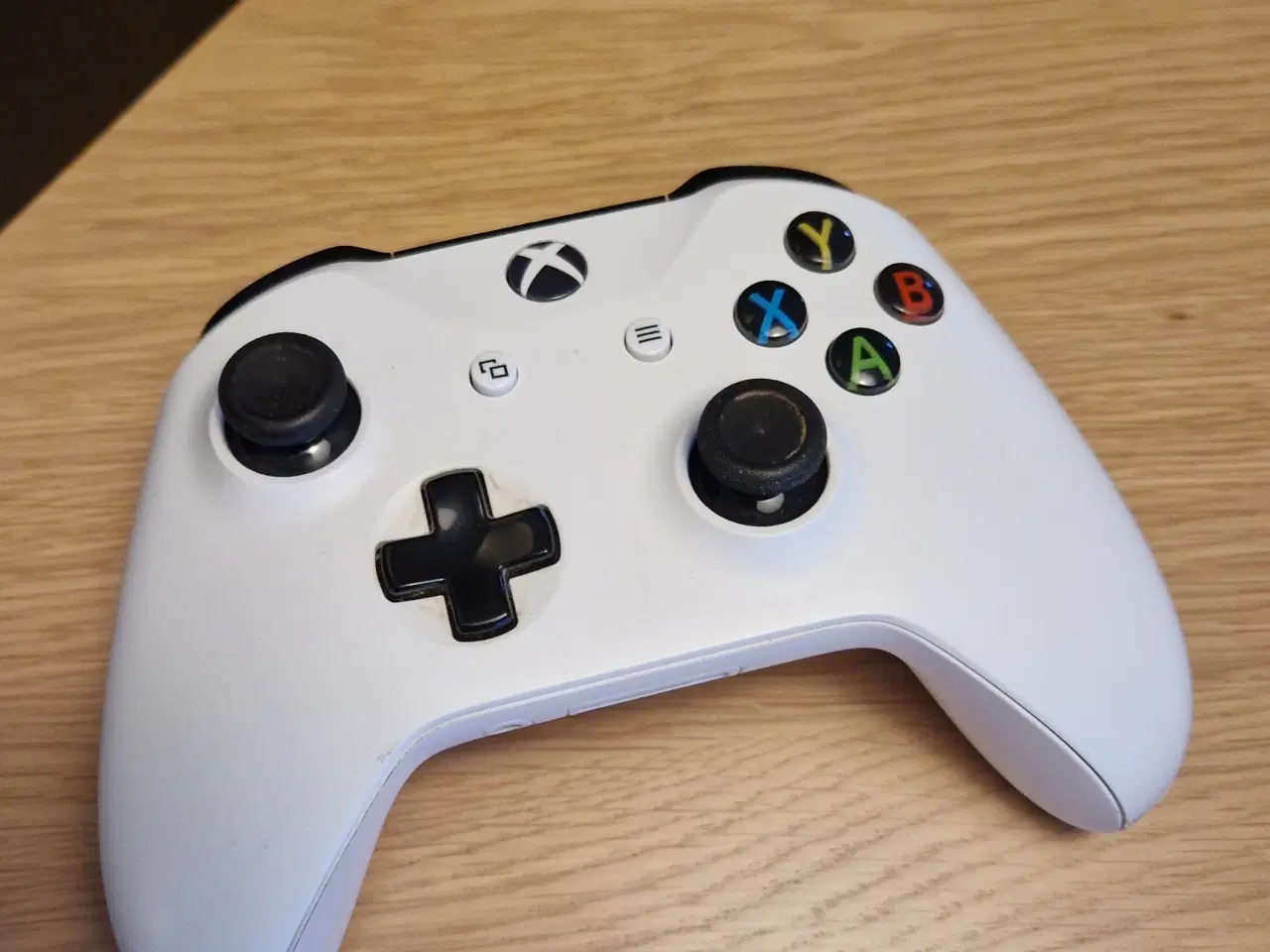 Billede 4 - 🎮 Xbox One X 1TB – Sort – Fuldt funktionel