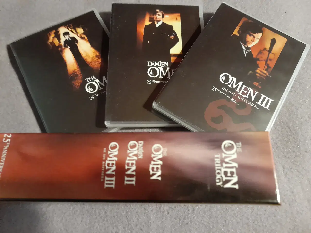Billede 1 - The omen 1-3
