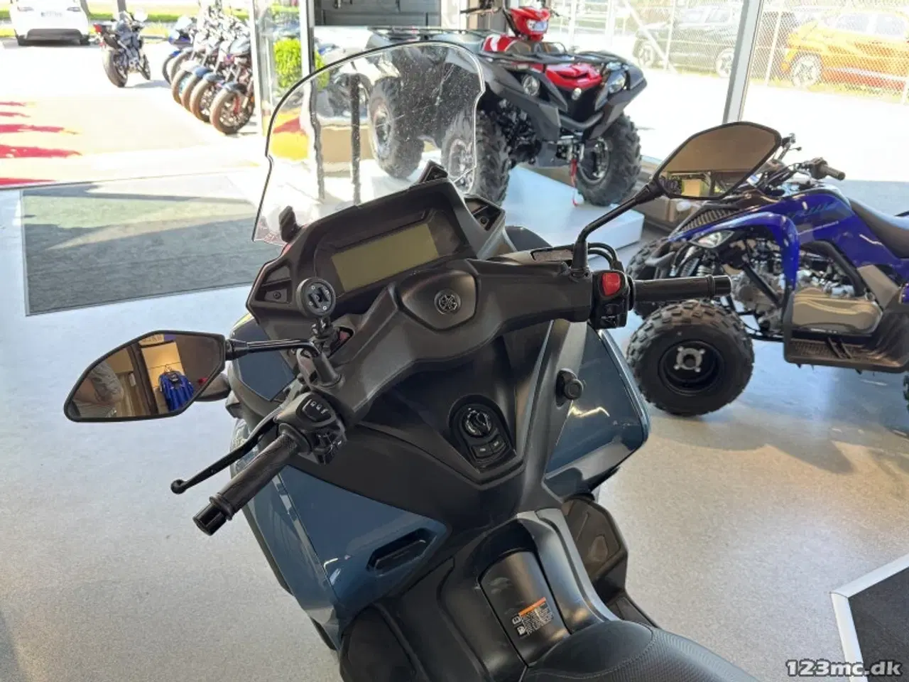 Billede 5 - Yamaha Tricity 300 Må køres på bilkørekort