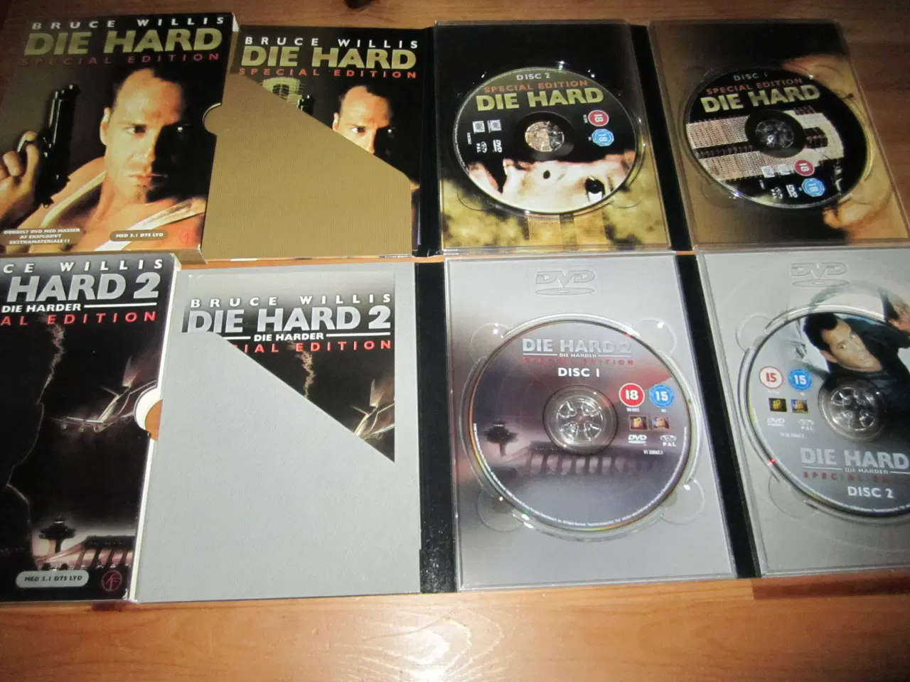 Billede 2 - DIE HARD. Special Edition. BOKS.