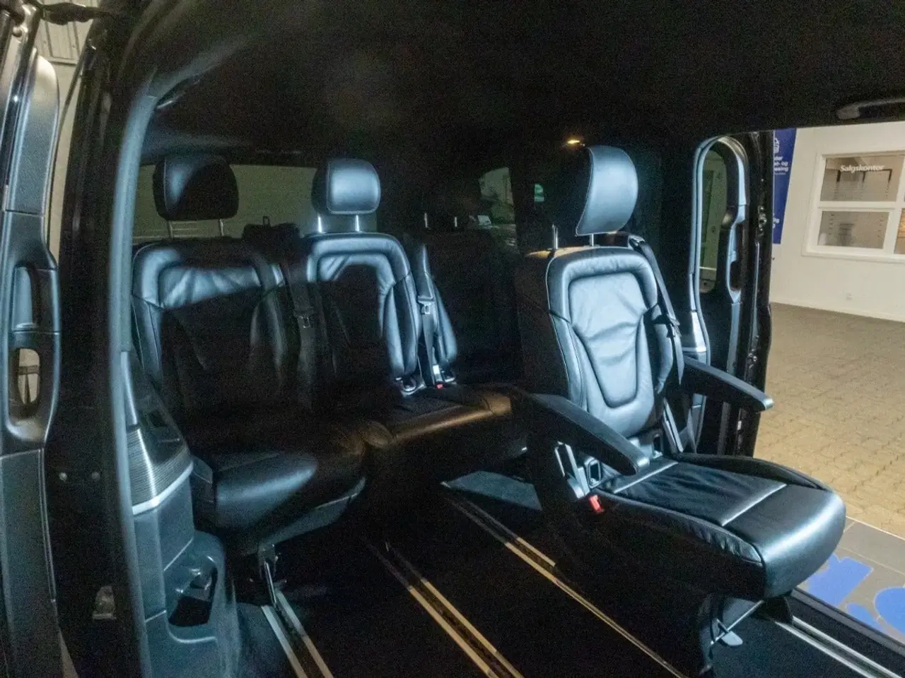 Billede 22 - Mercedes EQV300  Avantgarde XL