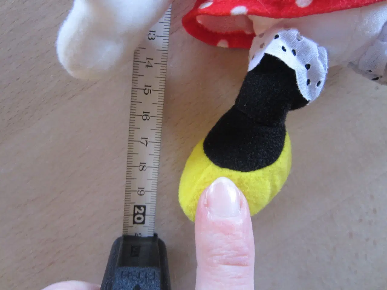 Billede 4 - Sød lille Minnie Mouse Bamse 20 cm høj