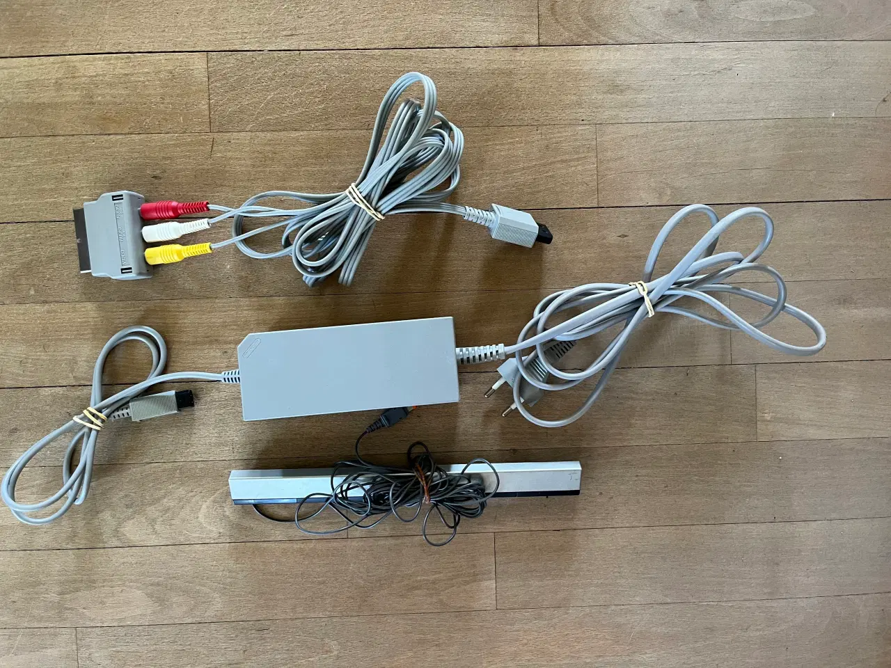 Billede 4 - Sort Nintendo Wii m. Battleship 