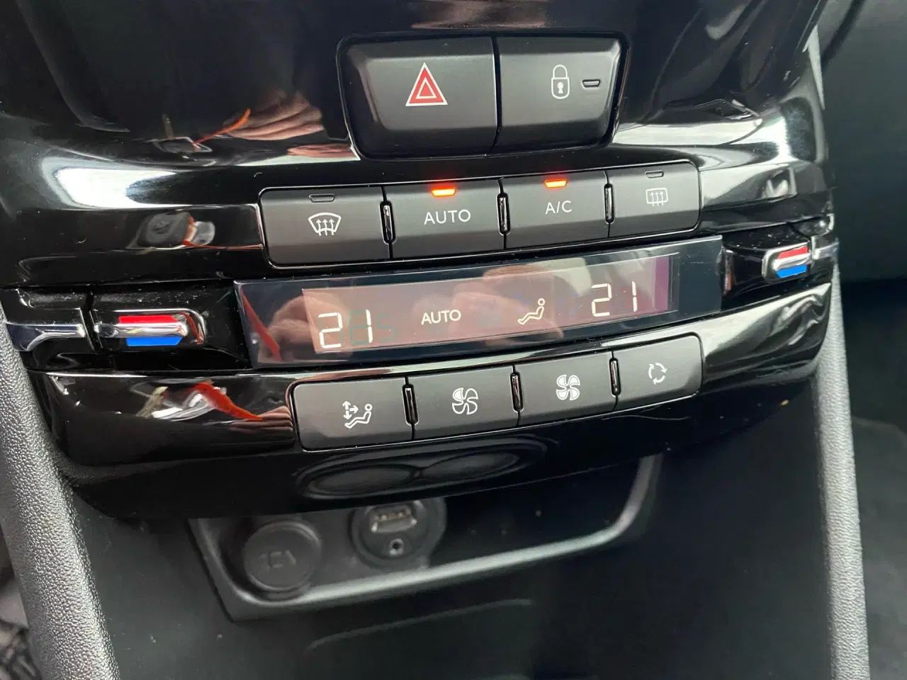 Billede 12 - Peugeot 208 1,6 BlueHDi Envy 100HK 5d