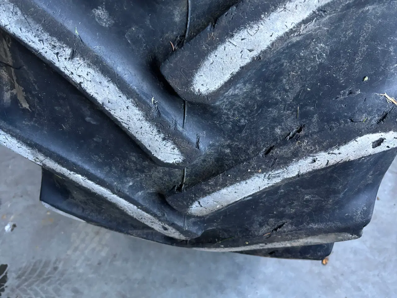 Billede 8 - 540/65-28 dæk