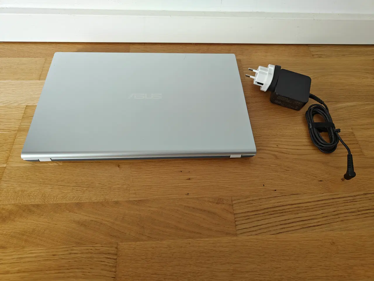 Billede 1 - ASUS Vivobook Labtop 15,6"