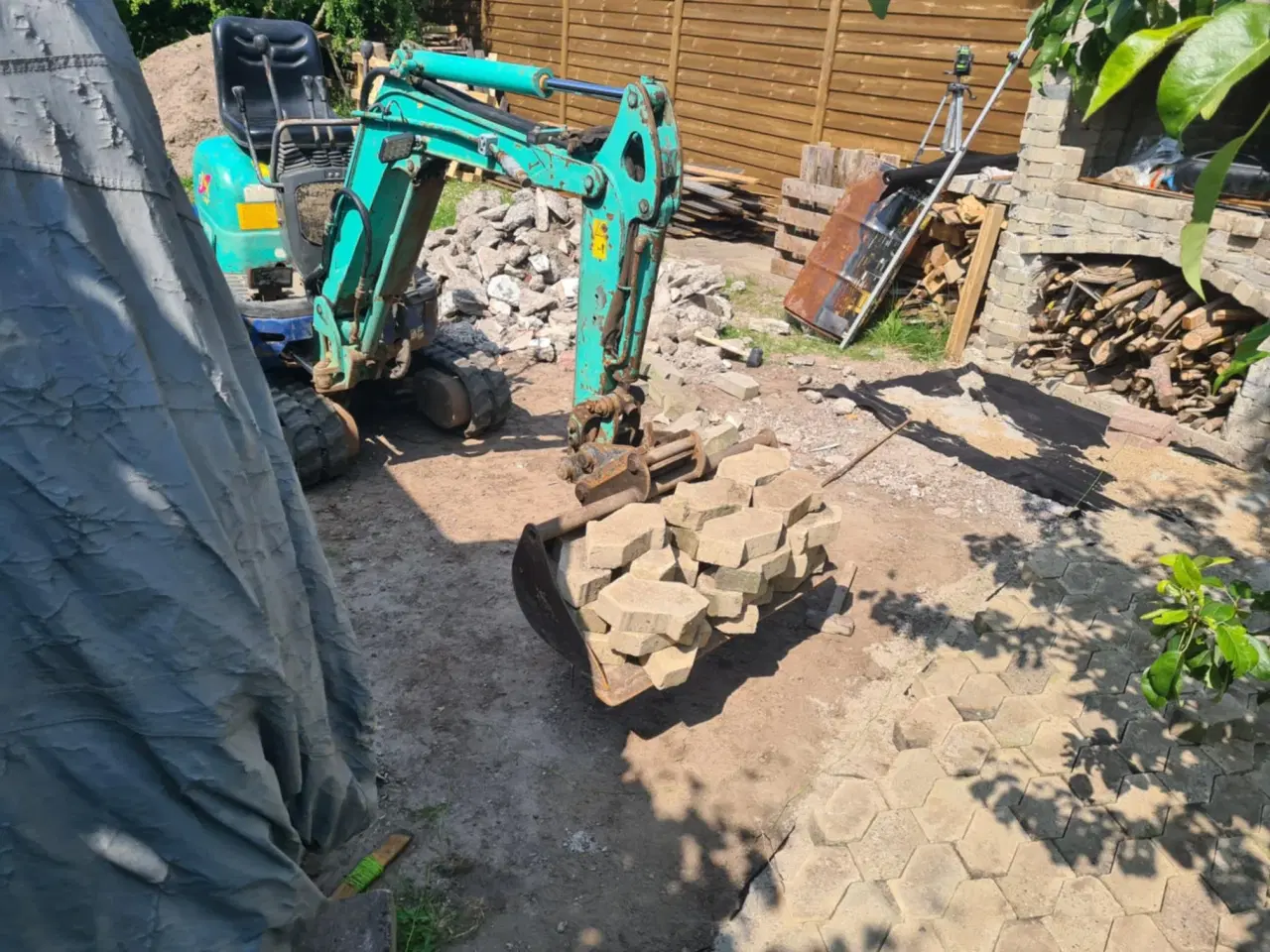 Billede 3 - 1000kg Minigraver Udlejes