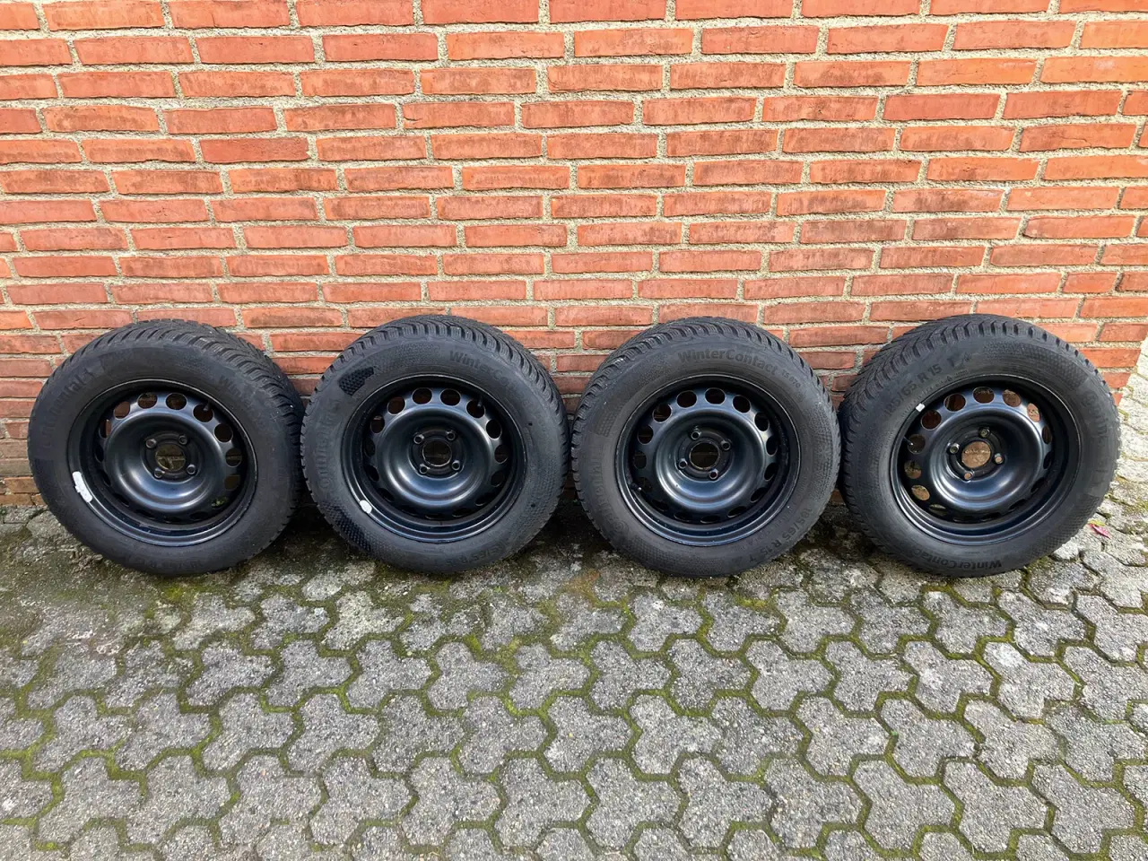 Billede 1 - Næsten nye vinterhjul til Opel og Peugeot