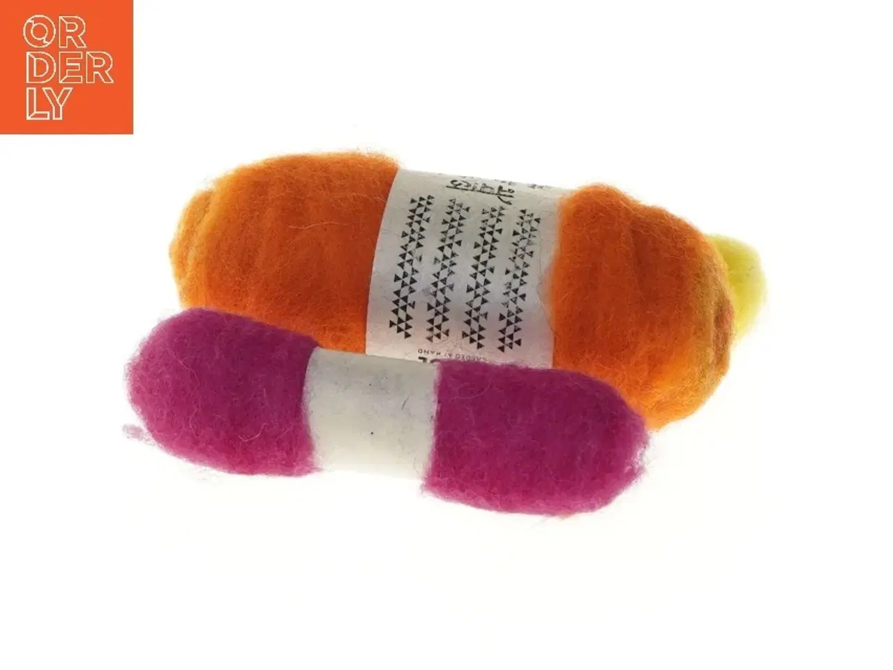 Billede 2 - Uldgarn i tre farver (str. 15 cm)