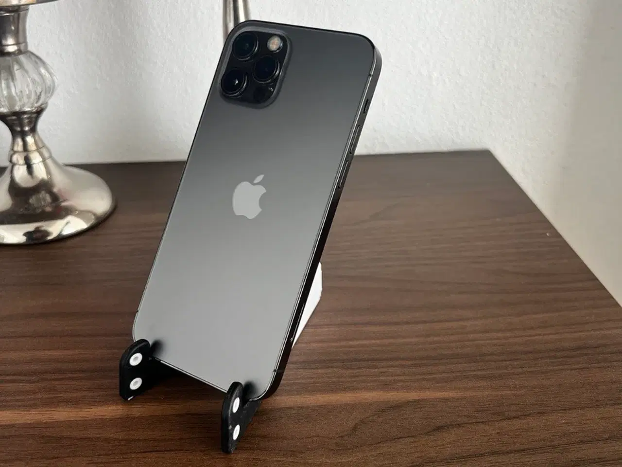 Billede 3 - velholdt iphone 12 pro, 256 GB