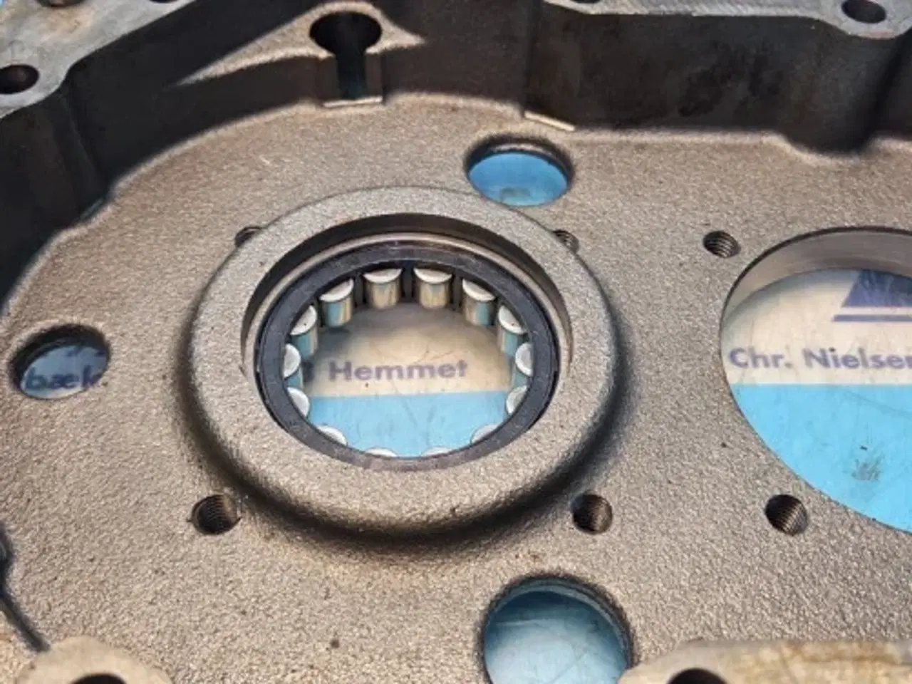 Billede 7 - Ford 8340 Transmission Dækplade 