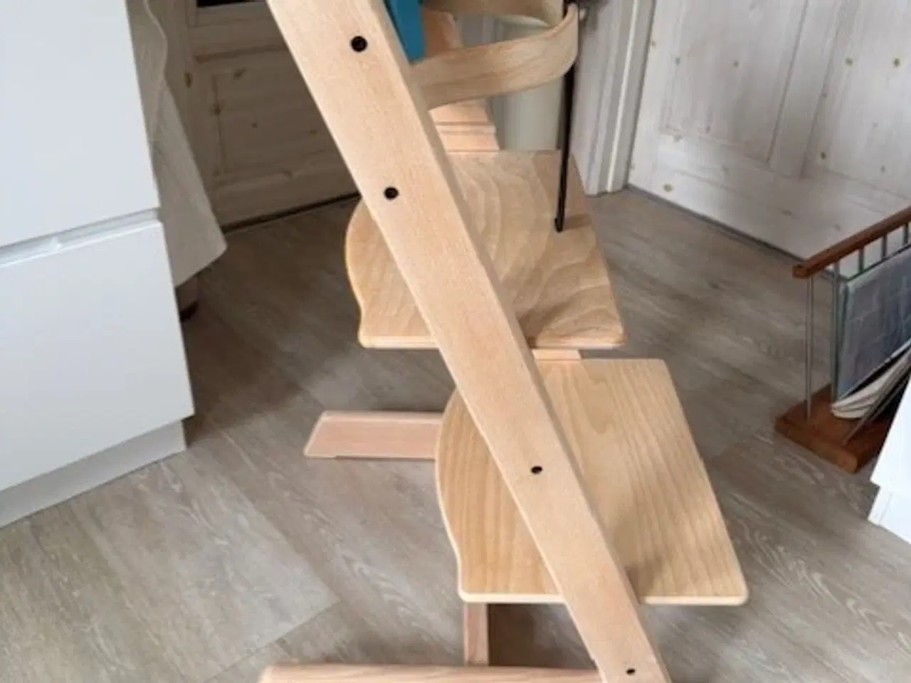 Billede 3 - Trip Trap Højstol NY MODEL i Massiv Bøg Lys Natur.