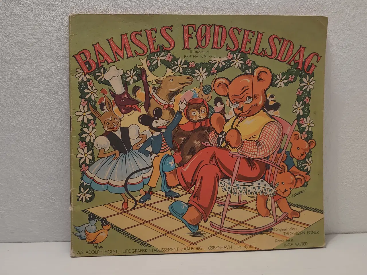 Billede 1 - Inge Aasted:Bamses Fødselsdag. Adolph Holst 4285