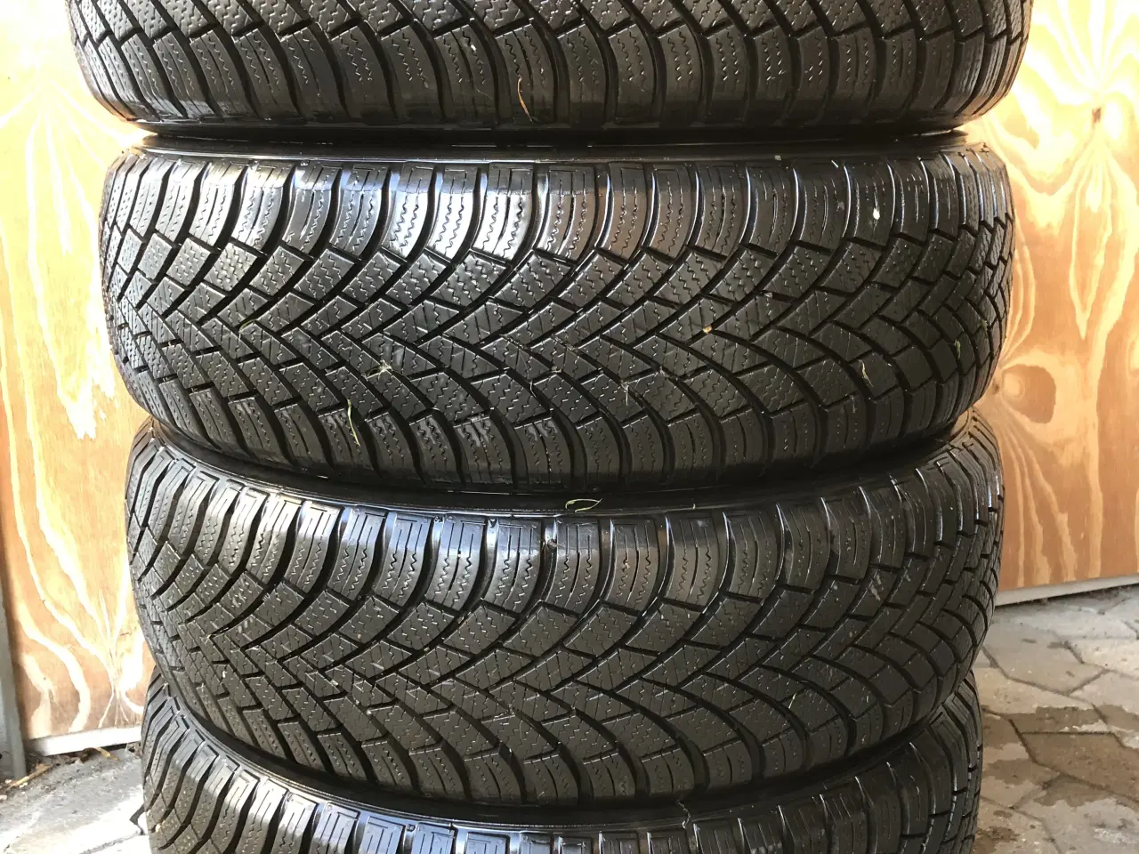 Billede 1 - Nexen vinterdæk 185/65-15