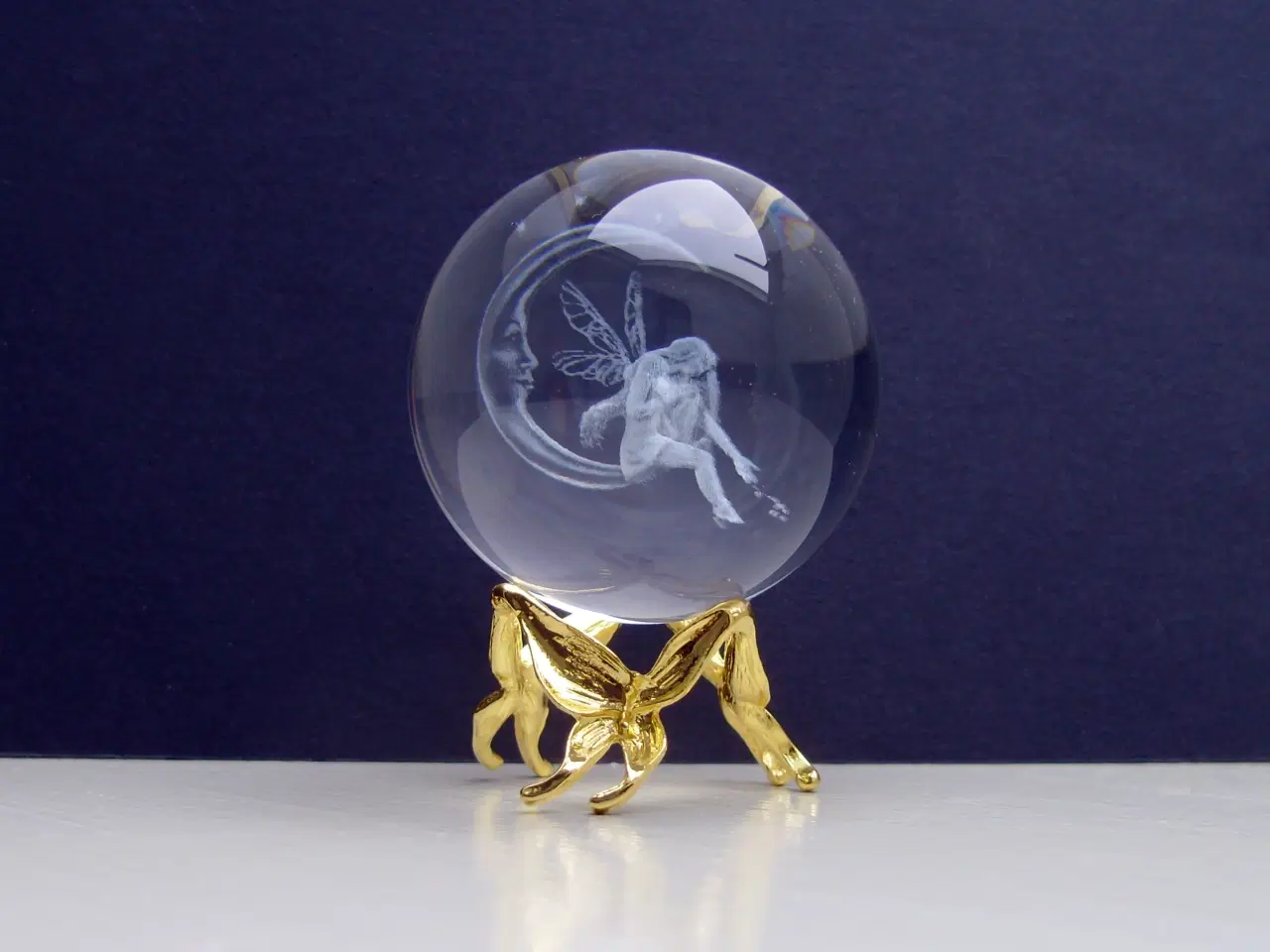 Billede 1 - 3D laserindgraveret månefe i glas med stativ