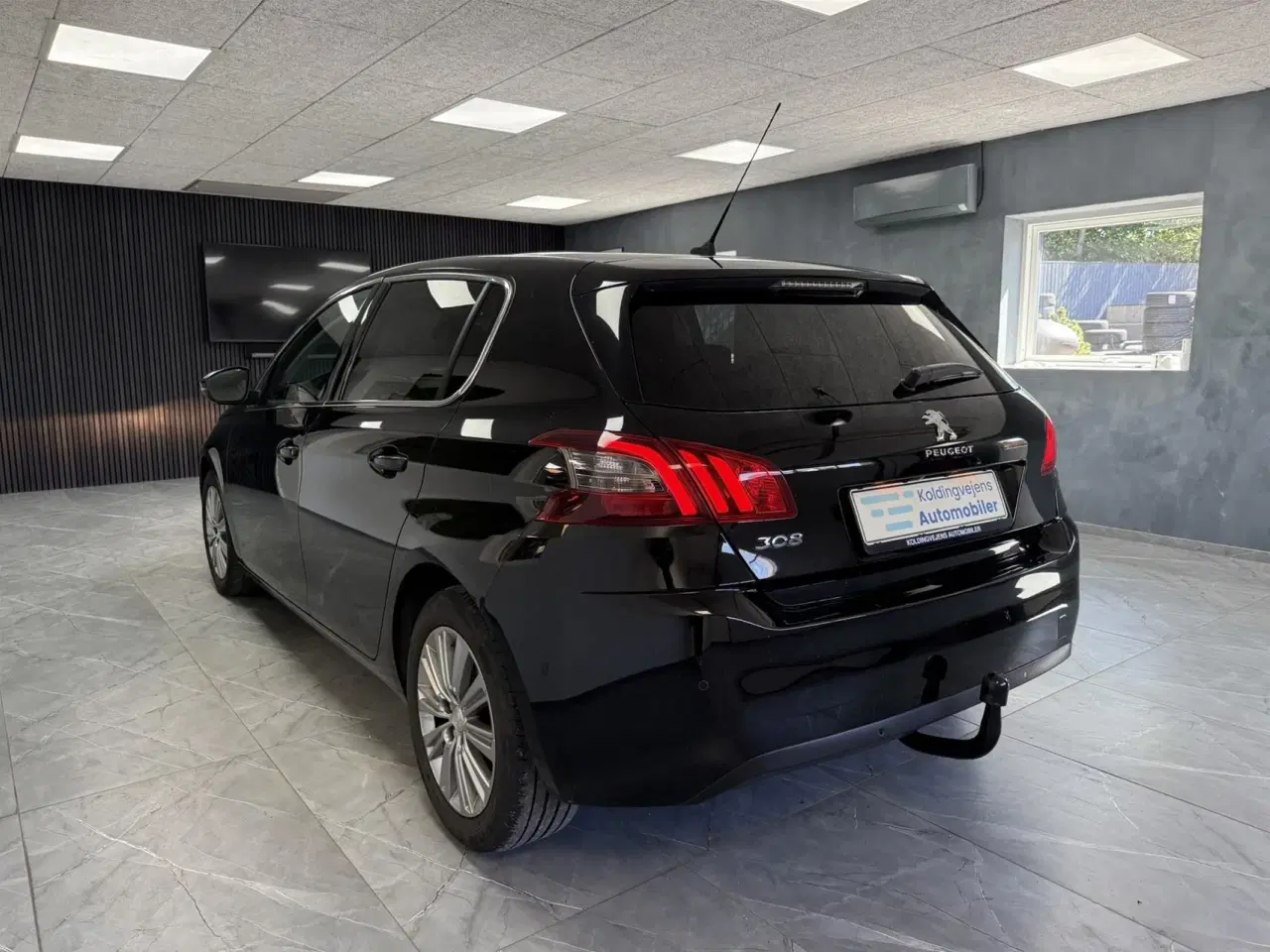 Billede 3 - Peugeot 308 1,6 BlueHDi Allure+ 120HK 5d