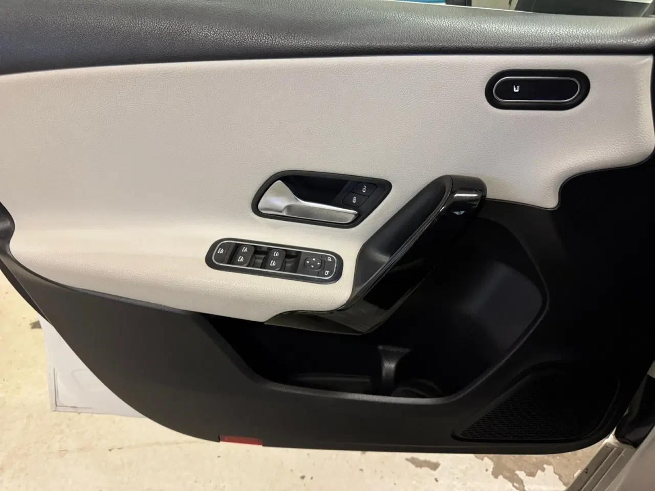 Billede 14 - Mercedes A180 d 1,5 Urban aut.