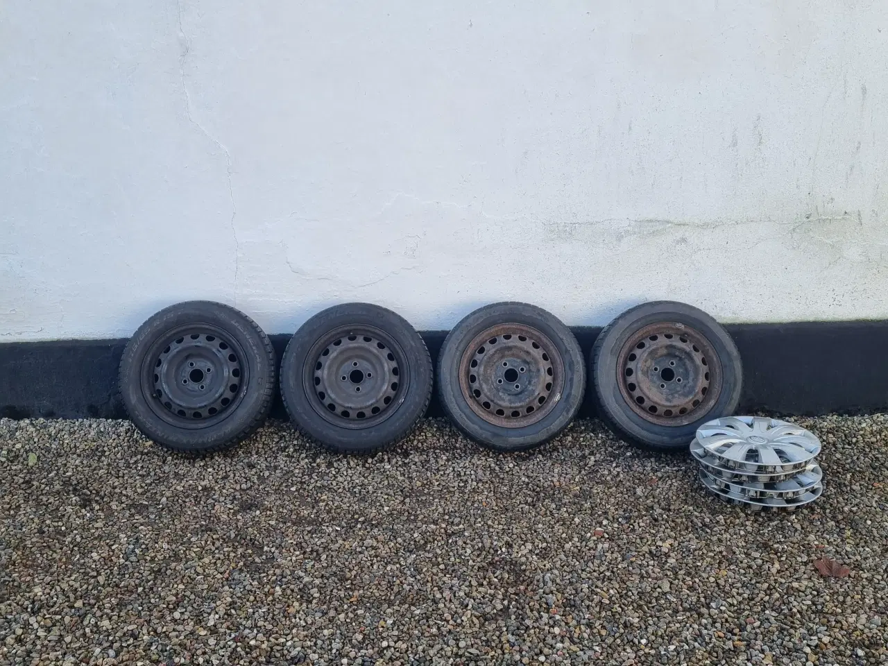 Billede 1 - Stålfælge med vinterdæk 4x100