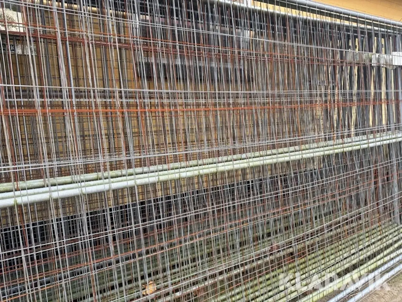 Billede 10 - Stålhegn og klodser AO - Carl ras 48 styks