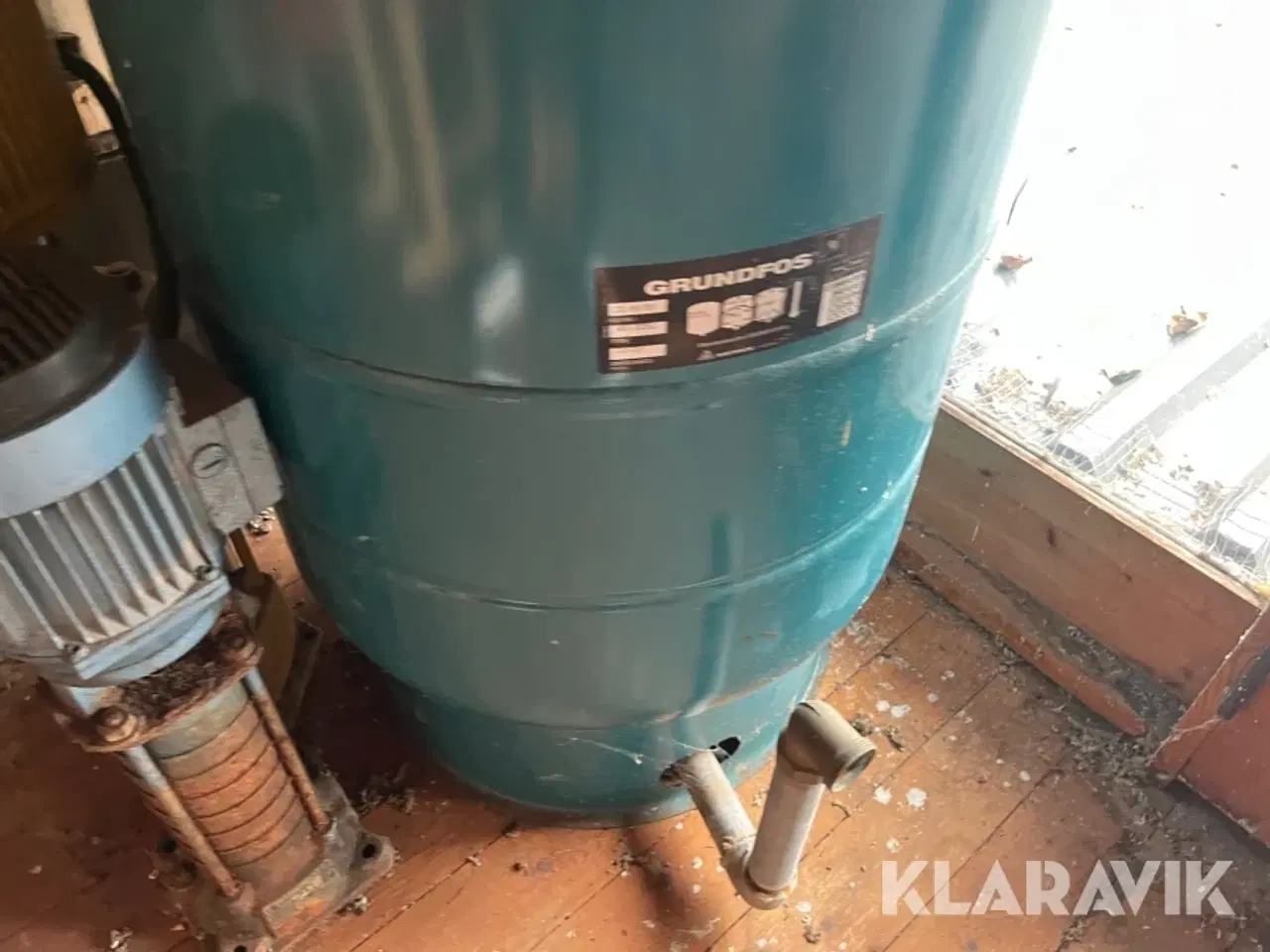 Billede 10 - Pumper og hydrotank Grundfos 425L