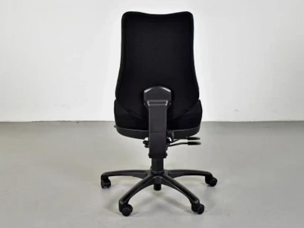 Billede 3 - Rbm model 800 kontorstol med høj ryg og nyt sort polster
