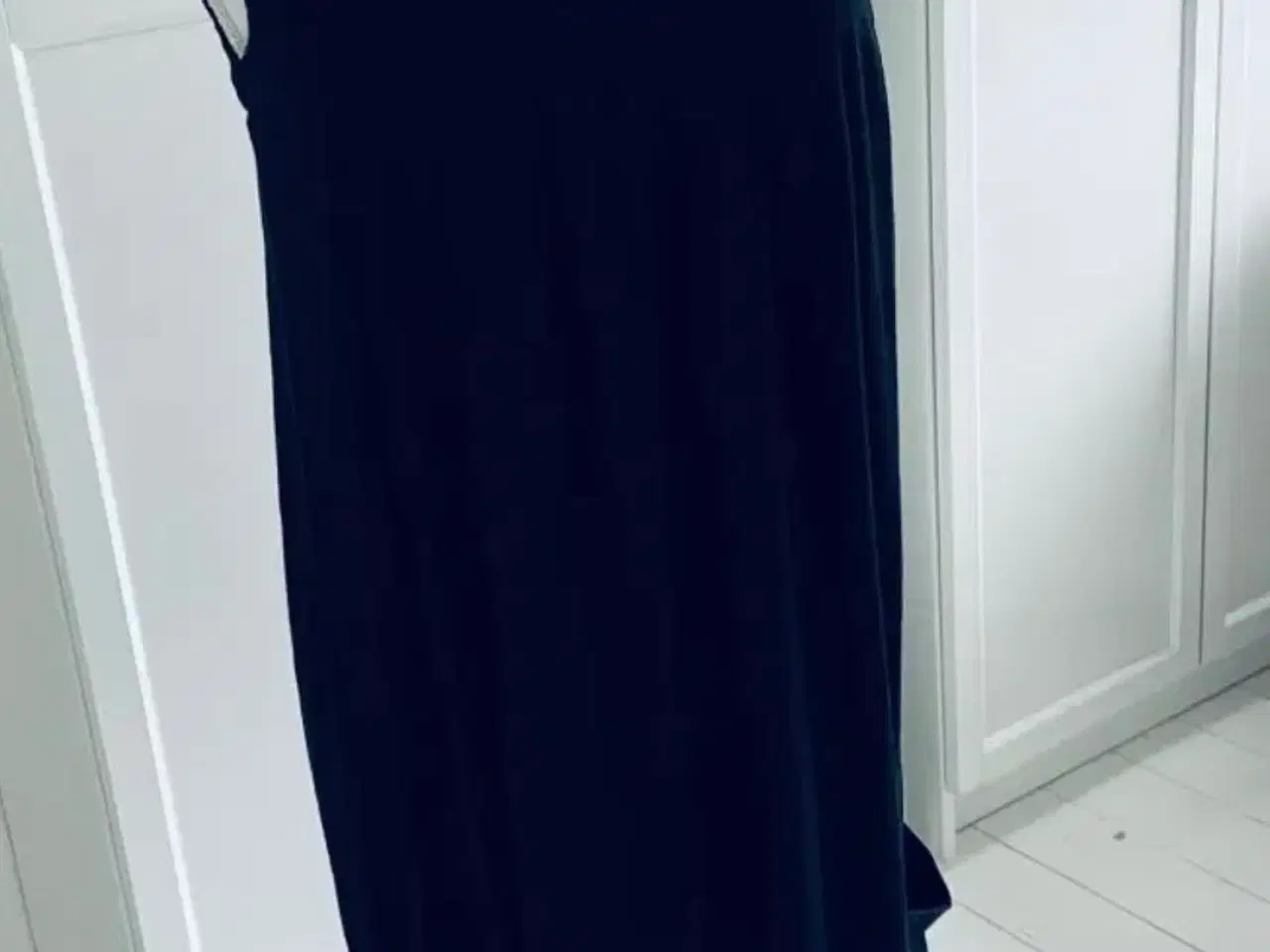 Billede 1 - Kjole sort fra visual