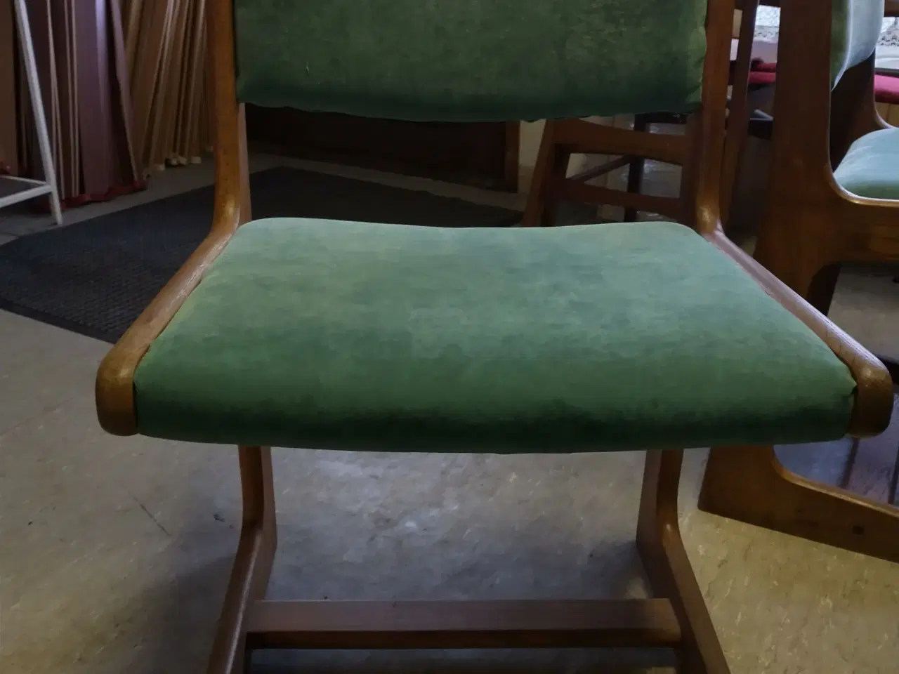 Billede 4 - SAX bord-bænkog stole sæt