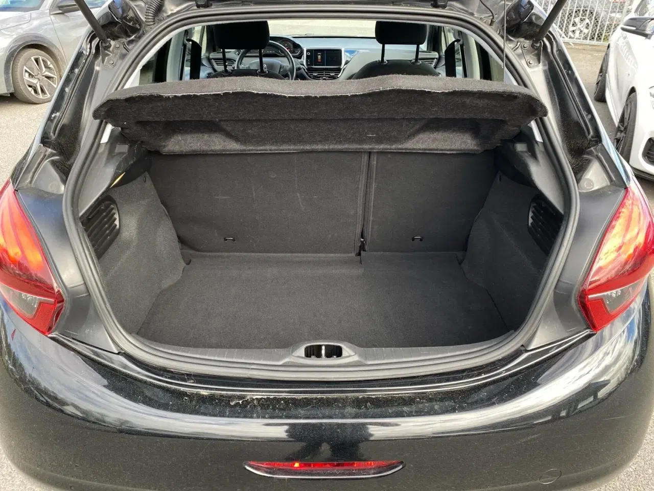 Billede 6 - Peugeot 208 1,6 BlueHDi Active 100HK 5d
