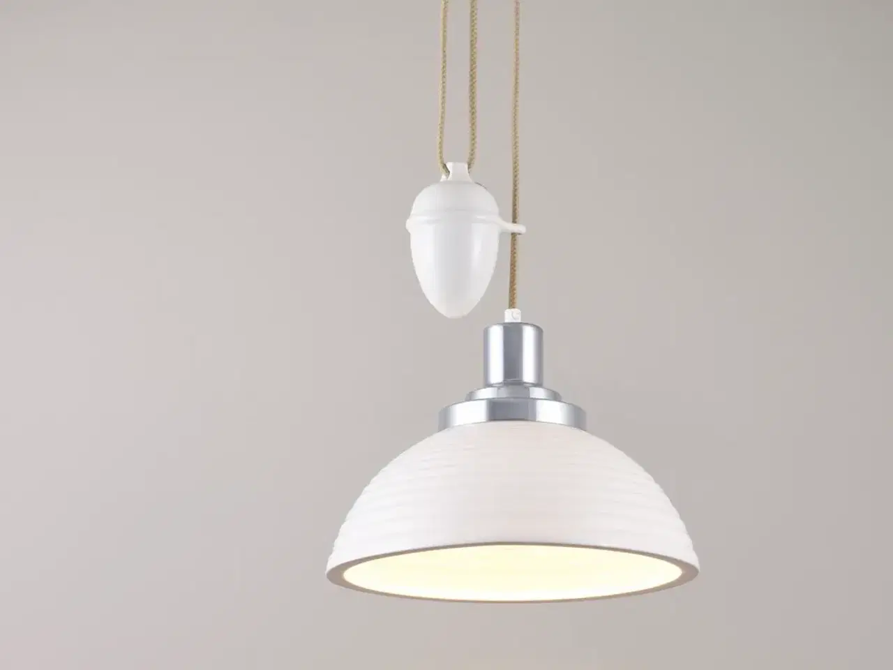 Billede 4 - BTC loftslampe - model Cosmo DImple Pendant Light