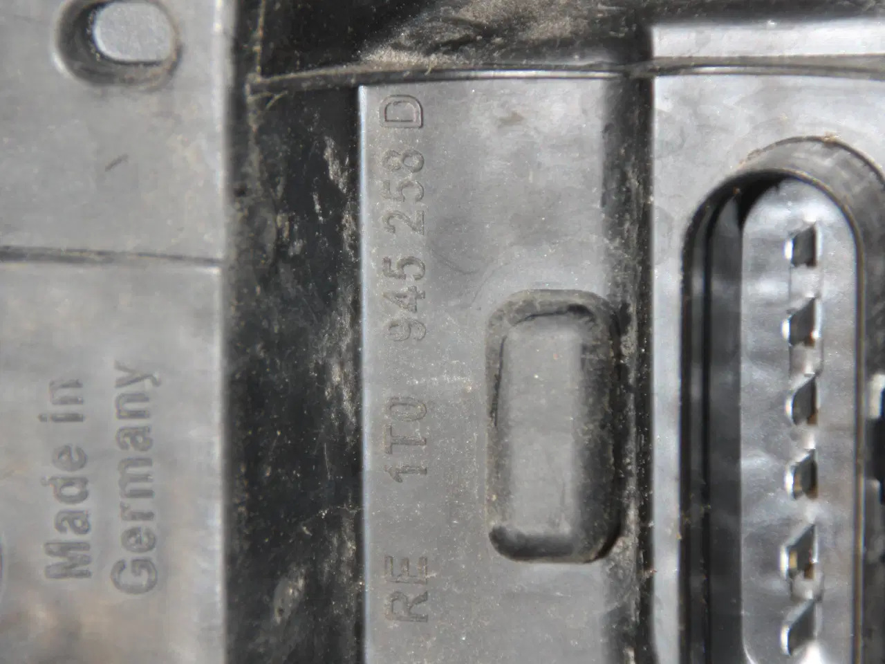 Billede 3 - Lampefatning baglygte VW Touran