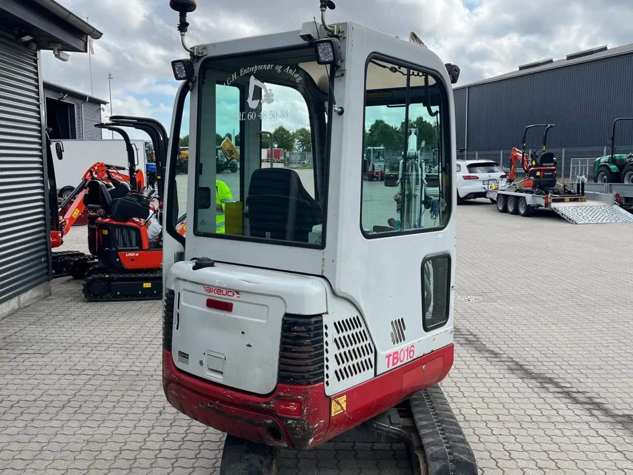 Billede 14 - Takeuchi TB016 Tilt fæste, hydraulisk skovl fæste fin stand