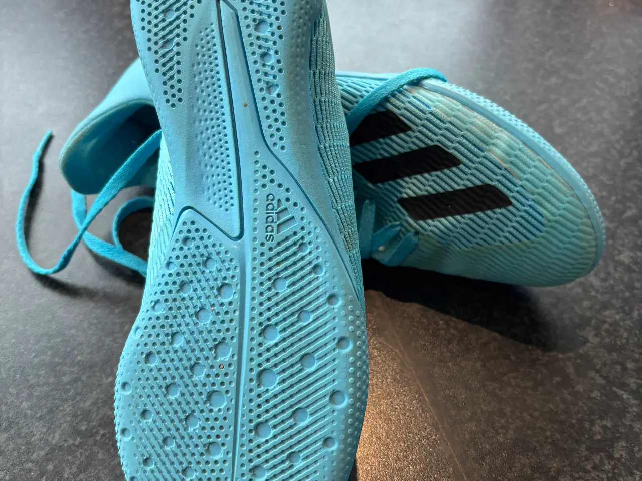 Billede 3 - Adidas indendørssko - str. 38