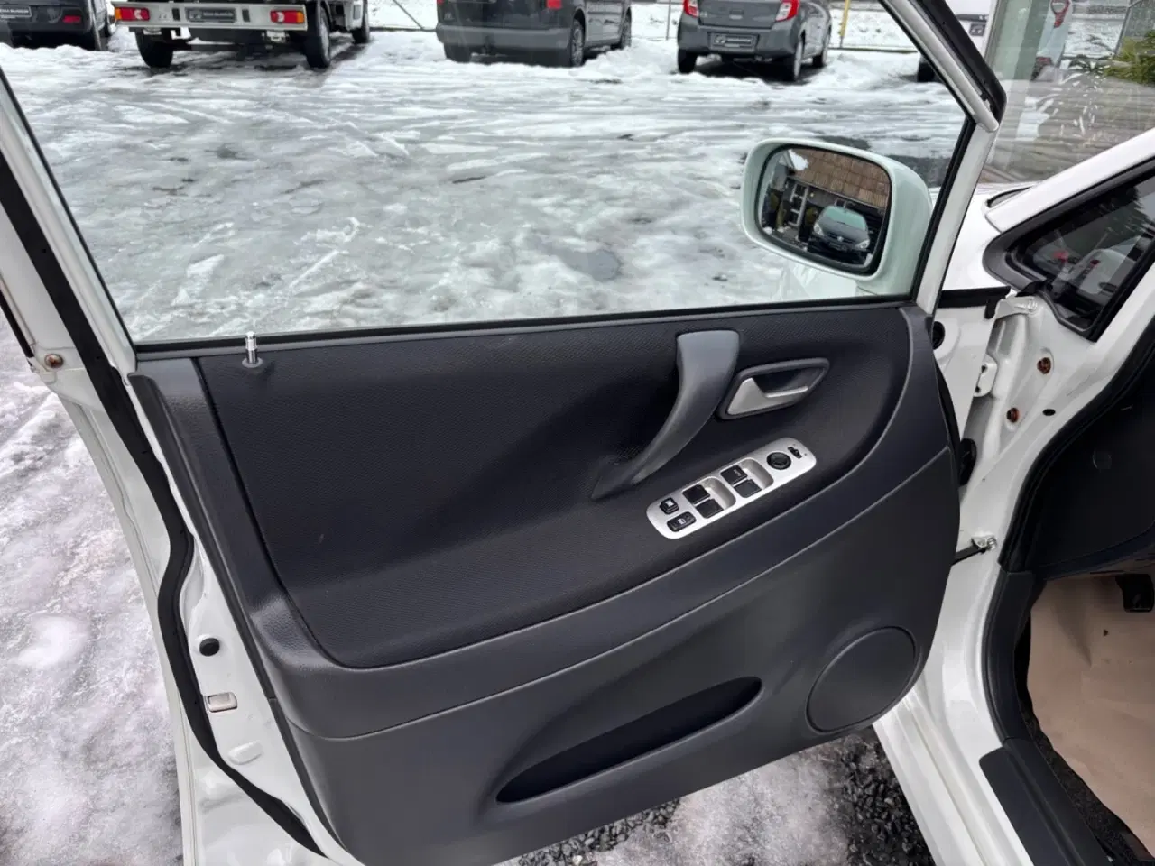 Billede 7 - Suzuki Liana 1,6 Family