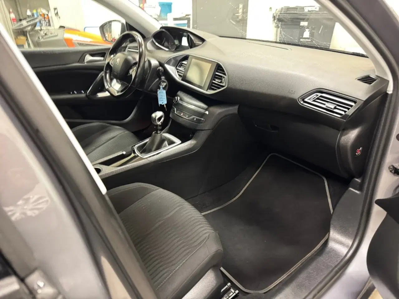 Billede 13 - Peugeot 308 1,6 BlueHDi 120 Collection SW