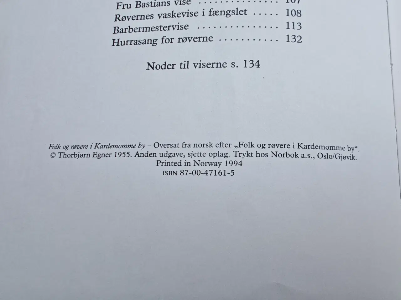 Billede 2 - Folk og røvere i Kardemomme By Bog