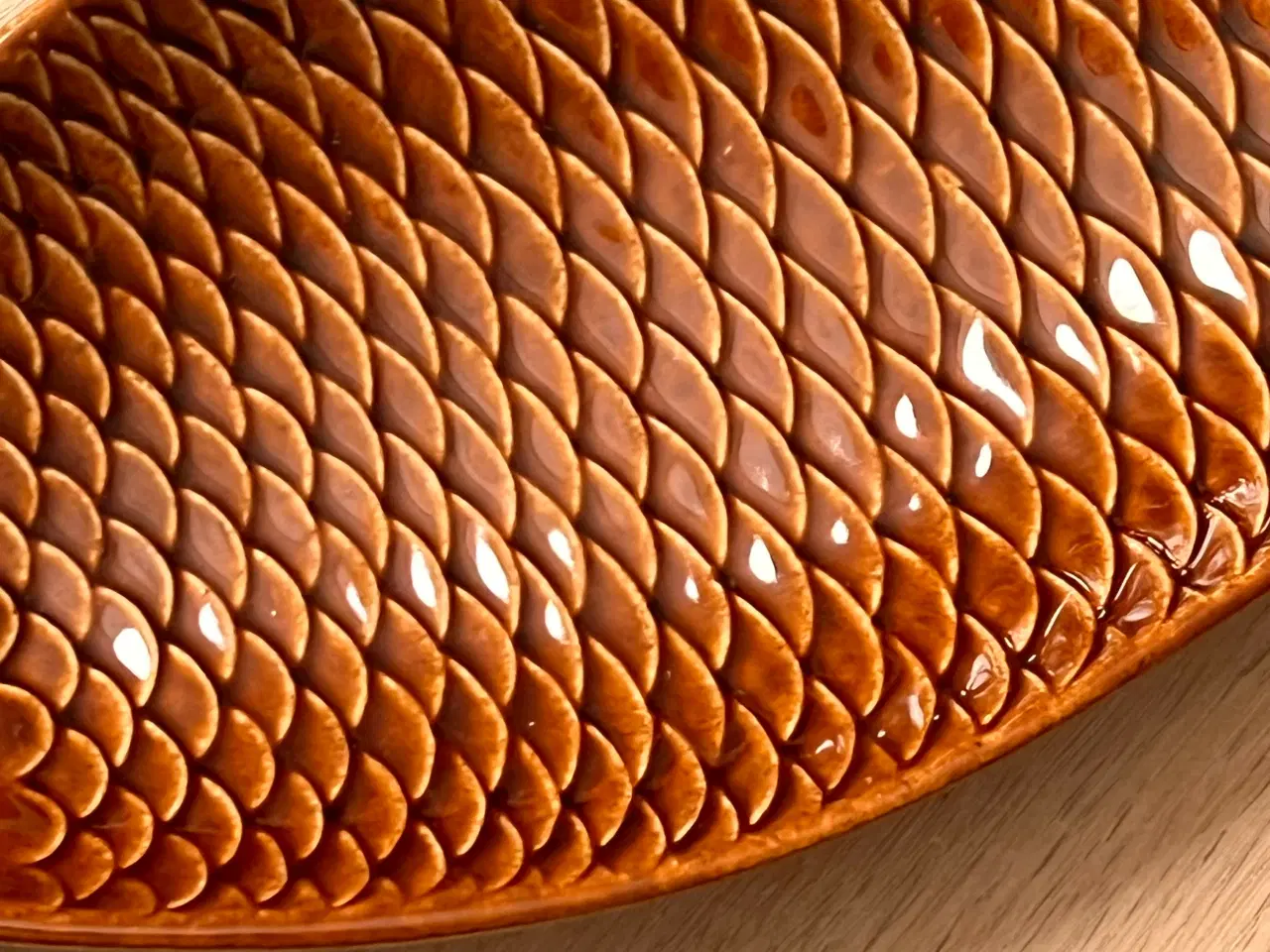 Billede 3 - Smukt vintage Stig Lindberg “Fiske” fad – Gustavsb