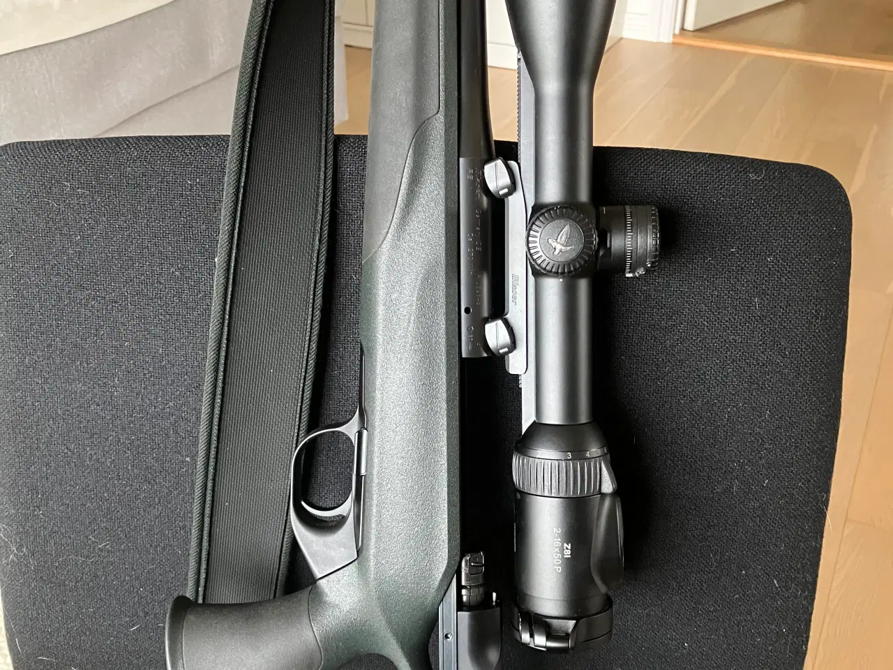 Billede 4 - Blaser R8 Succes Links 270 win. M/ Swarovski Z8i  