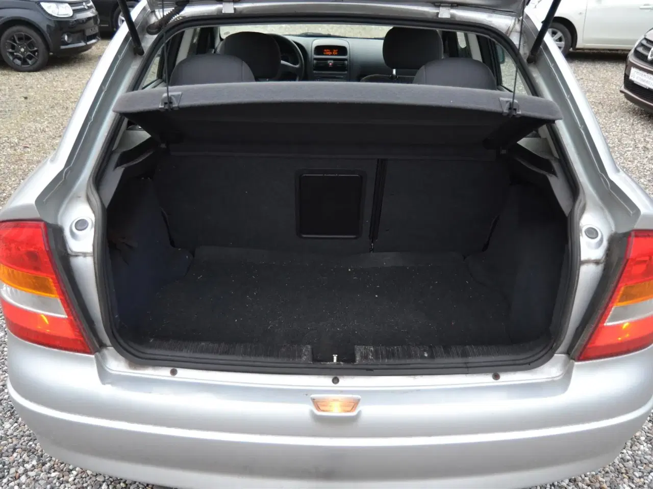 Billede 9 - Opel Astra 1,6 Twinport Essentia 105HK 5d