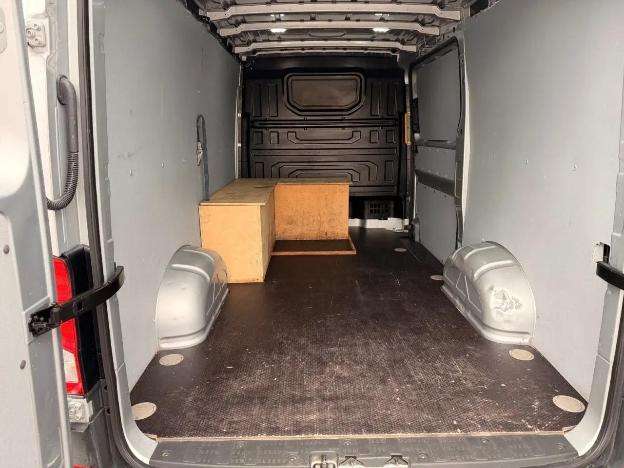 Billede 7 - VW Crafter 35 2,0 TDi 140 Kassevogn L3H2