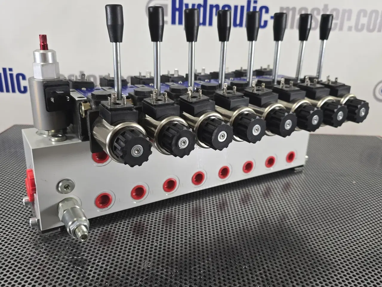 Billede 3 - Proportionalventil Cetop-ventil 8 funktioner 80 l