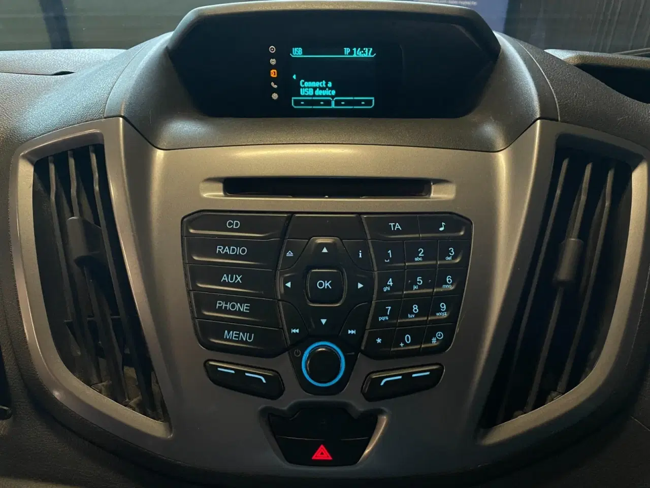 Billede 9 - Ford Transit 300L Van 2,2 TDCi 125 Ambiente FWD