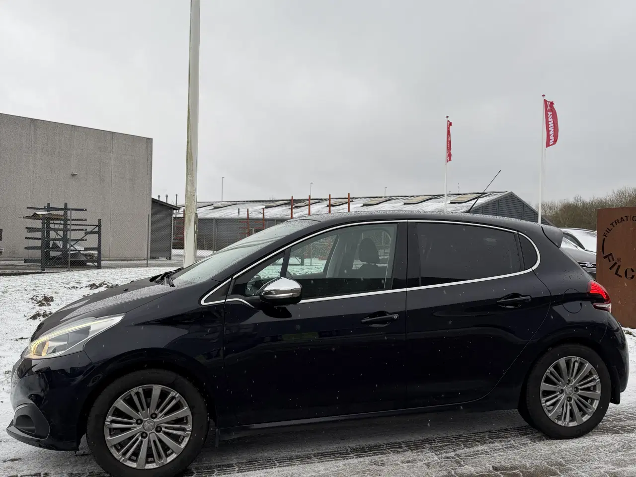 Billede 7 - Peugeot 208 1.6 Bluehdi meget udstyr