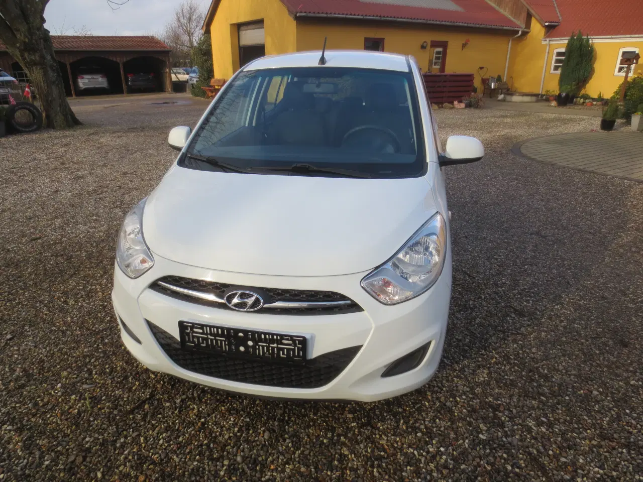 Billede 2 - Hyundai i 10 1.2 i Årg 2011. Nysynet. 