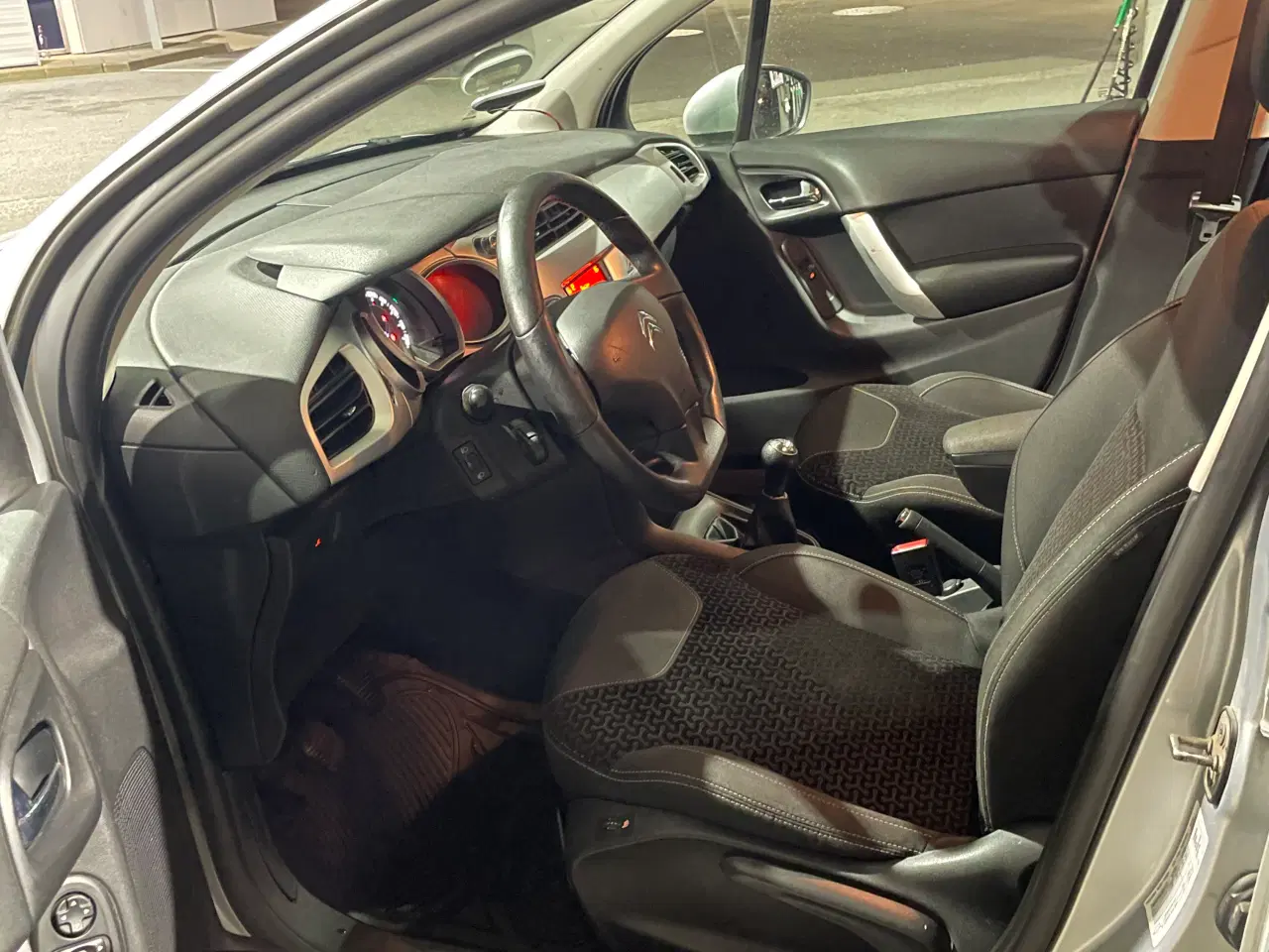 Billede 6 - Citroen C3, 2012, kørt 178000km. Velholdt