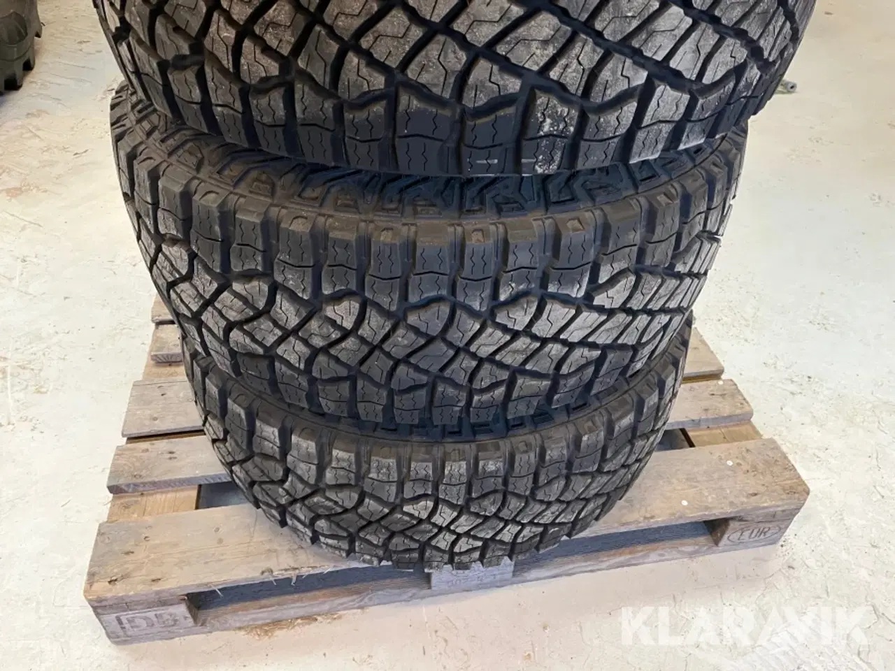 Billede 10 - Komplethjul Goodyear 325/65R18 - fra Dodge Ram