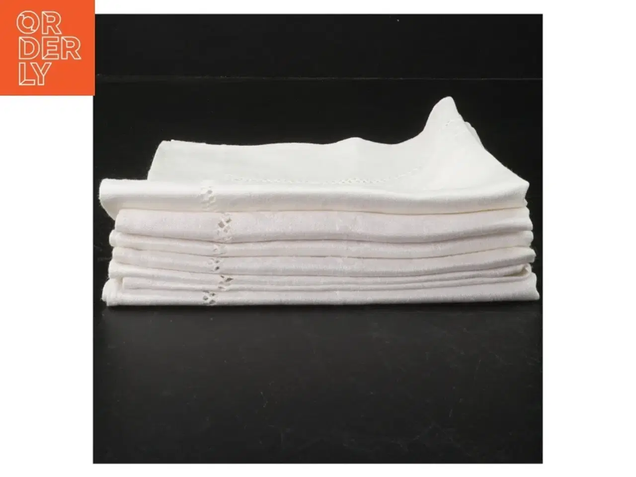 Billede 2 - Broderede servietter (str. 37 x 37 cm)