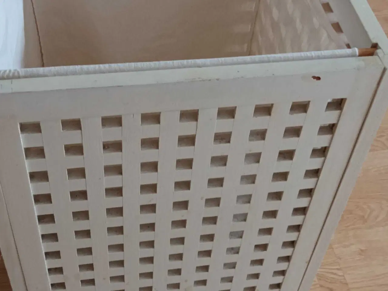 Billede 1 - Snavsetøjsbeholder med stofpose