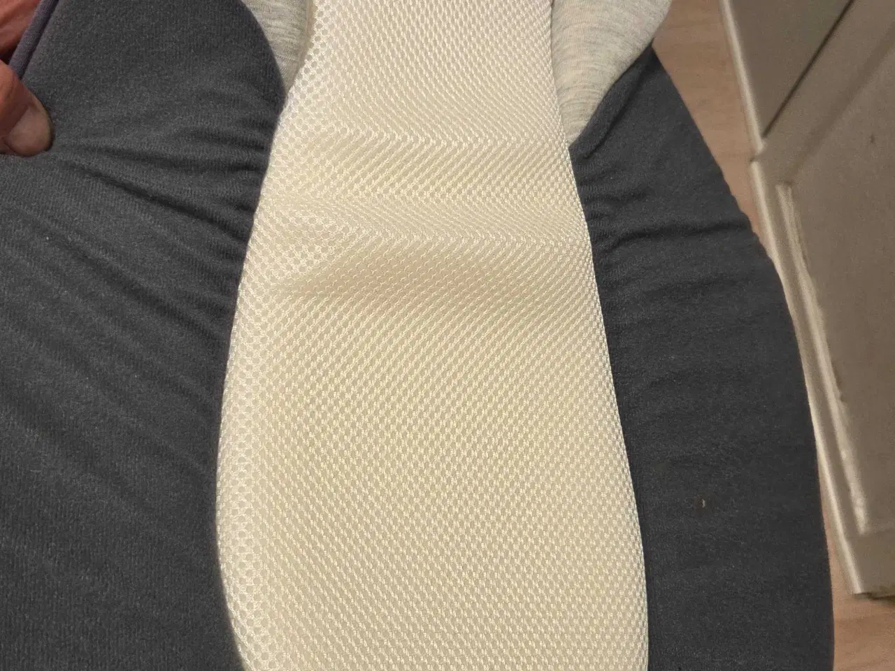 Billede 3 - Ny Babymoov Cosydream babypude  Butik pris 550kr